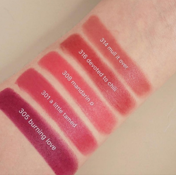 Mac Cosmetics Powder Kiss Lipstick | Mandarin O | Brand New in Box | Authentic - Picture 9 of 15